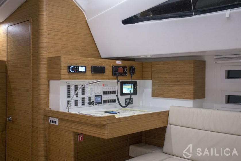 Elan 50 Impression - Yacht Charter Sailica