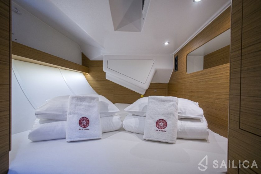 Elan 50 Impression - Yacht Charter Sailica