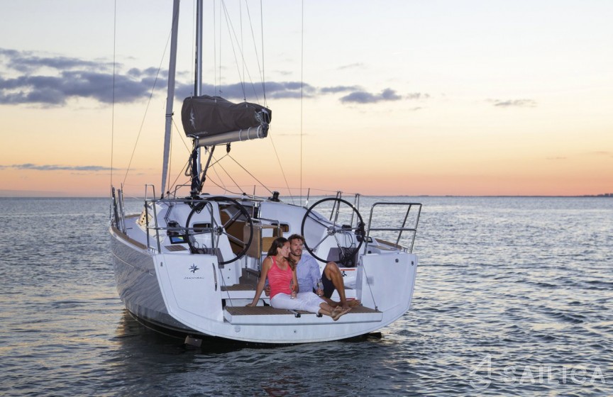 Sun Odyssey 349 - Yacht Charter Sailica