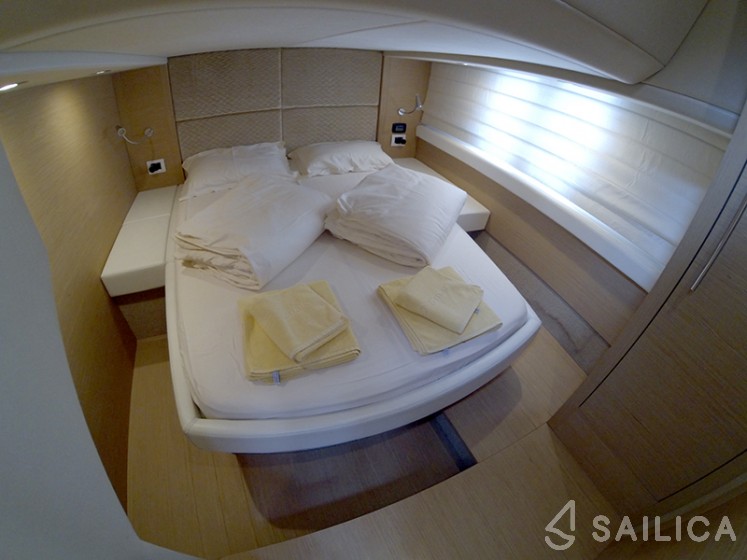 Sessa C52 - Yacht Charter Sailica