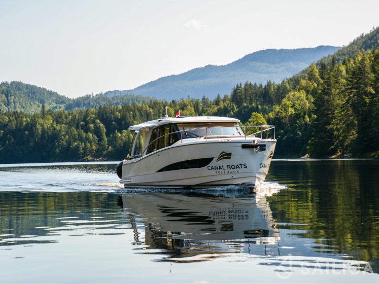 Greenline 39 - Yacht Charter Sailica