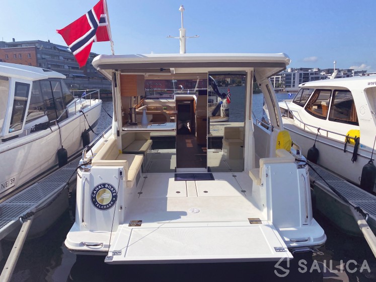 Greenline 39 - Yacht Charter Sailica