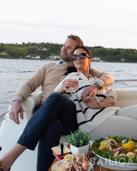 Greenline 39 - Yacht Charter Sailica