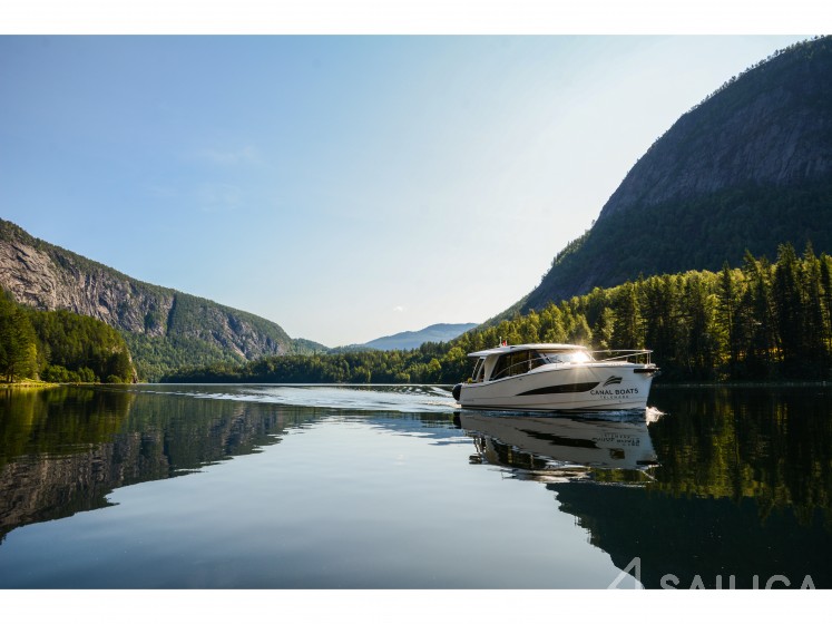 Greenline 39 - Yacht Charter Sailica