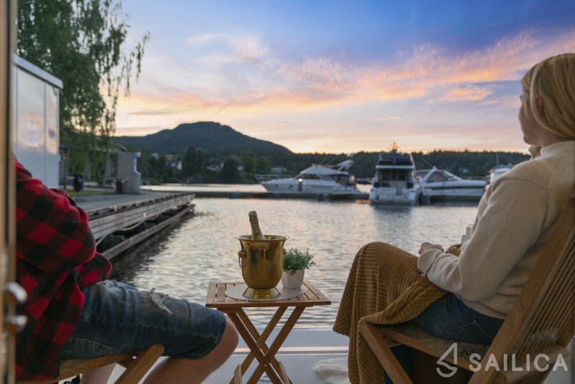Greenline 39 - Yacht Charter Sailica