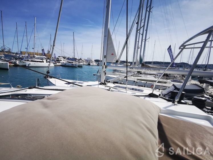 Saona 47 - Yacht Charter Sailica