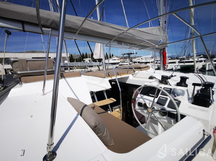 Saona 47 - Yacht Charter Sailica