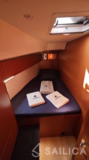 Bavaria 46 Cruiser - Yacht Charter Sailica