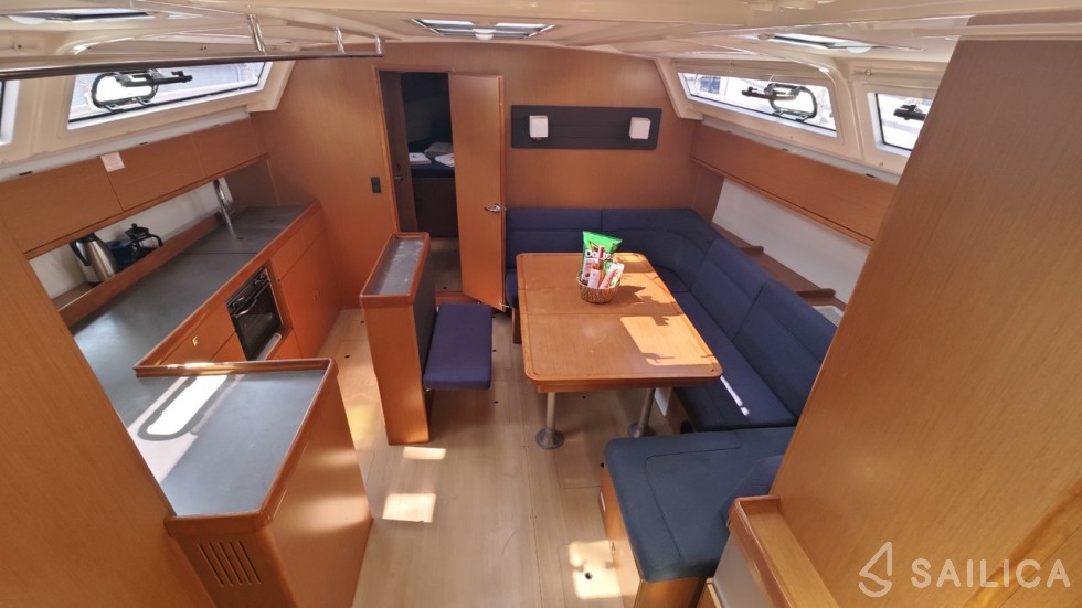 Bavaria 46 Cruiser - Yacht Charter Sailica