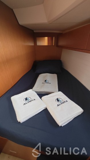 Bavaria 46 Cruiser - Yacht Charter Sailica