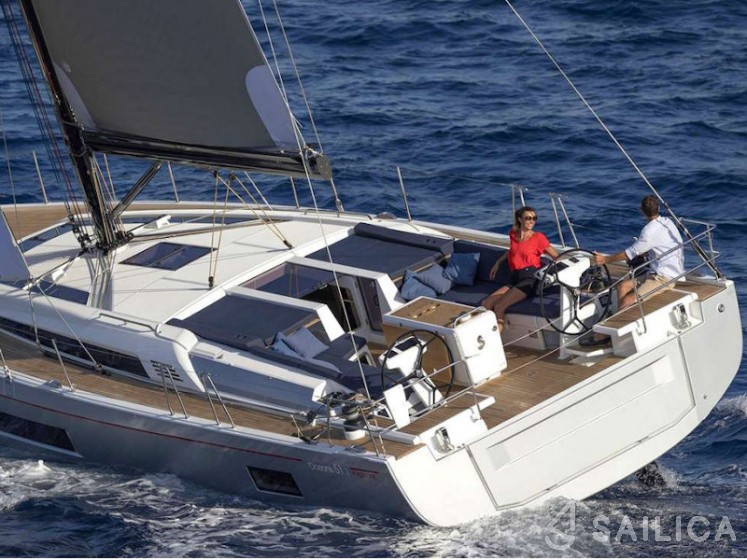 Oceanis 51.1 - Yacht Charter Sailica