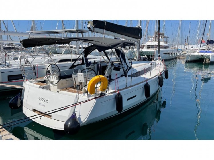 Sun Odyssey 449 - Yacht Charter Sailica