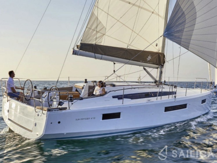 Sun Odyssey 410 - Yacht Charter Sailica
