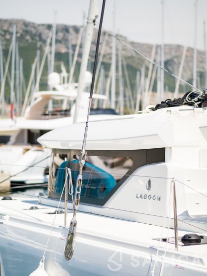 Lagoon 46  - Yacht Charter Sailica