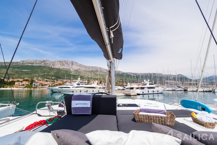 Lagoon 46  - Yacht Charter Sailica