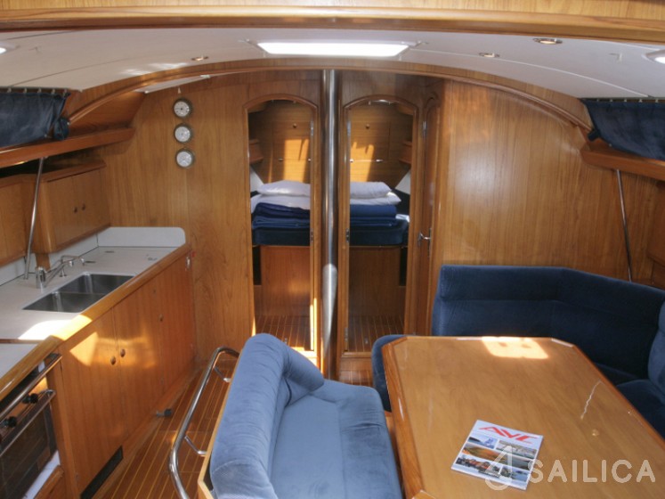 Sun Odyssey 45.2 - Yacht Charter Sailica