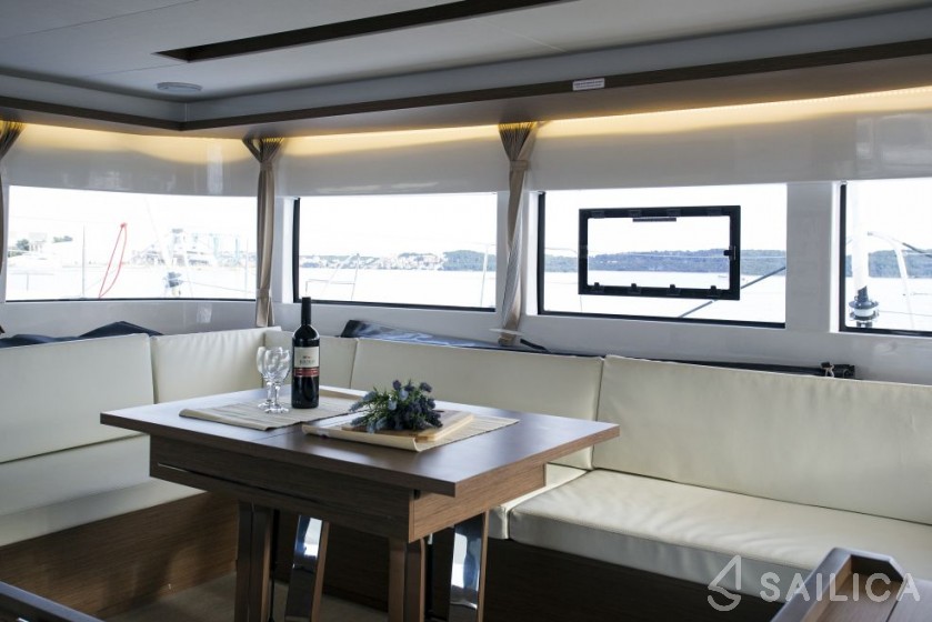 Lagoon 50 - Yacht Charter Sailica