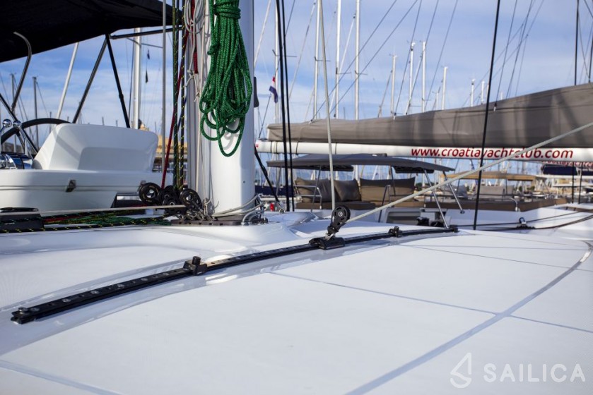 Lagoon 50 - Yacht Charter Sailica