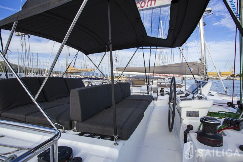 Lagoon 50 - Yacht Charter Sailica