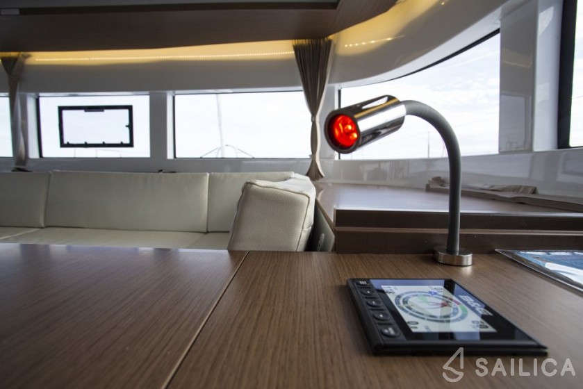 Lagoon 50 - Yacht Charter Sailica