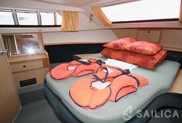 Le Boat Shannon Star - Yacht Charter Sailica