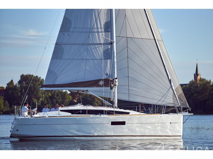 Sun Odyssey 319 - Yacht Charter Sailica