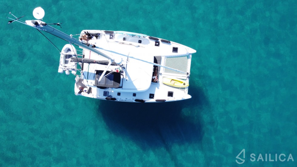 Lagoon 40 - Yacht Charter Sailica