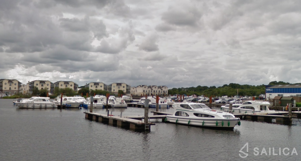 Le Boat Vision 3 - Yacht Charter Sailica
