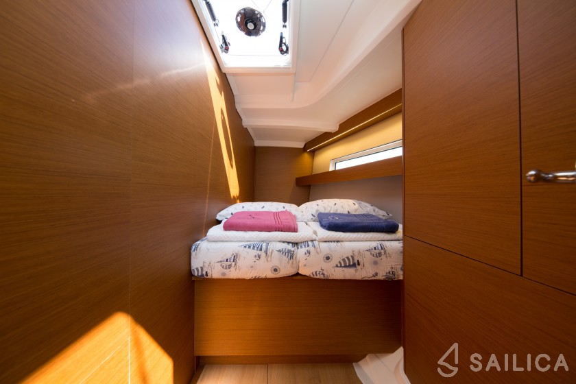 Sun Odyssey 440 - Yacht Charter Sailica