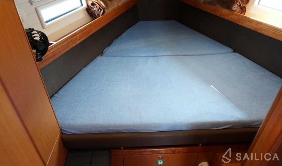 Bavaria 41 Cruiser - Yacht Charter Sailica