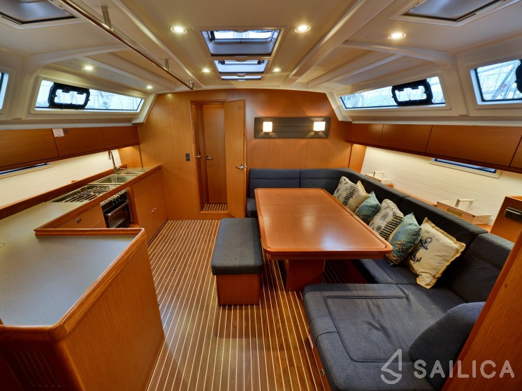 Bavaria 46 Cruiser - Yacht Charter Sailica