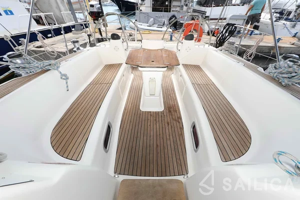 Bavaria 50 Cruiser - Yacht Charter Sailica