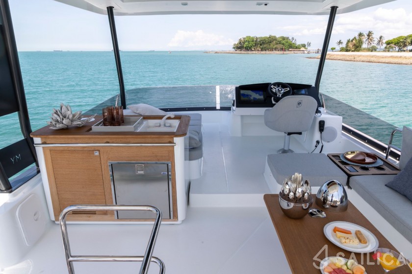MY5 - Yacht Charter Sailica