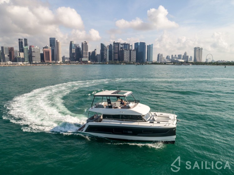 MY5 - Yacht Charter Sailica