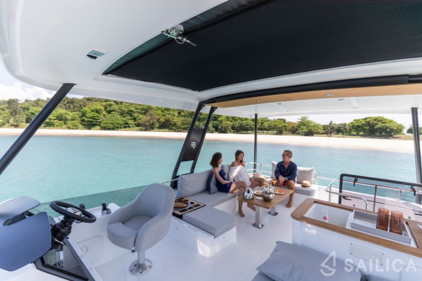 MY5 - Yacht Charter Sailica
