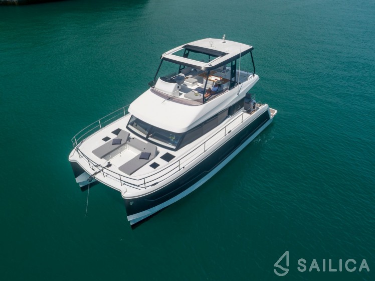 MY5 - Yacht Charter Sailica