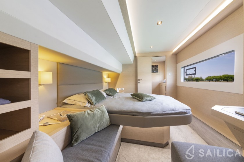 MY5 - Yacht Charter Sailica