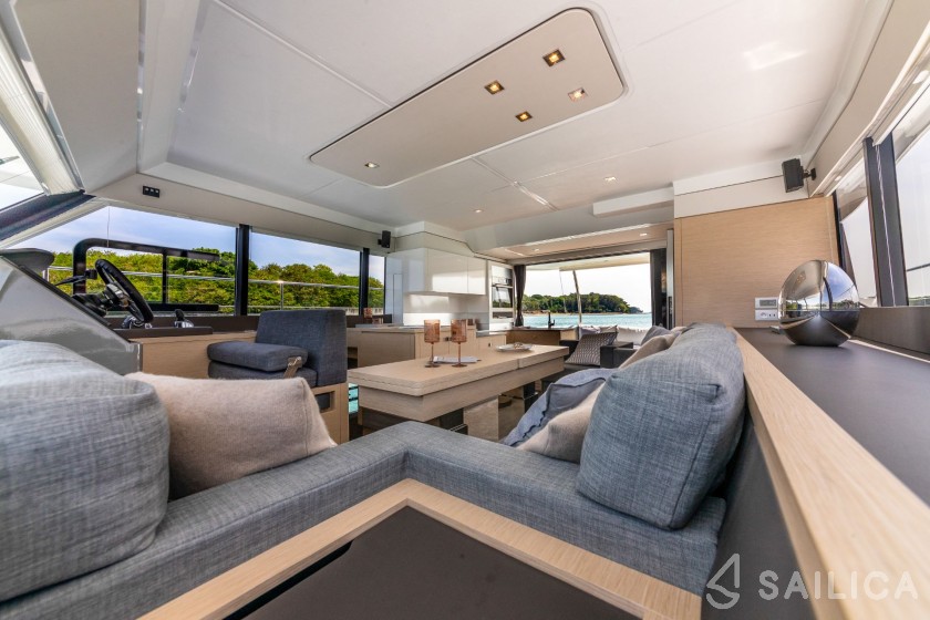 MY5 - Yacht Charter Sailica