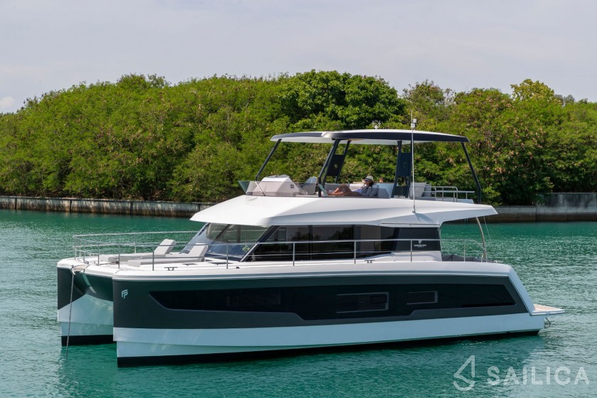 MY5 - Yacht Charter Sailica