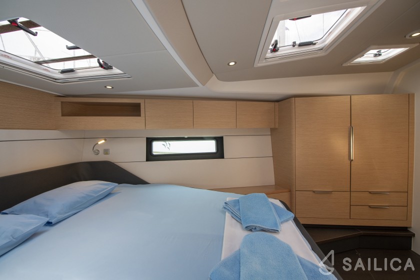 Hanse 460 - Yacht Charter Sailica