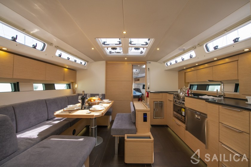 Hanse 460 - Yacht Charter Sailica