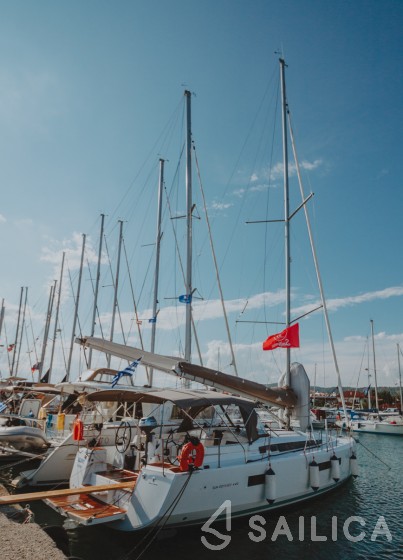 Sun Odyssey 440 - Yacht Charter Sailica