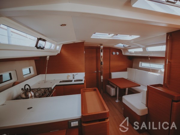 Sun Odyssey 440 - Yacht Charter Sailica