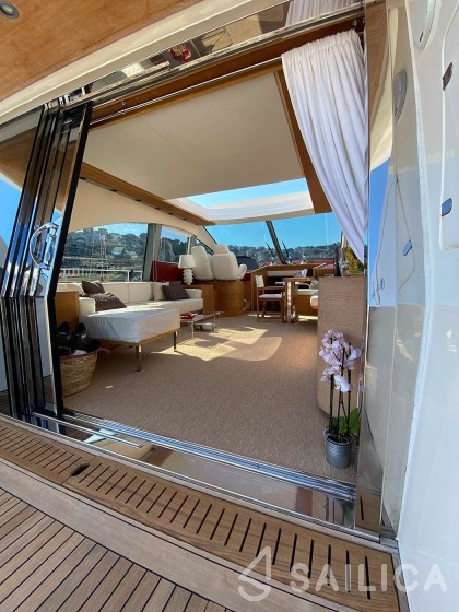 Aicon 62 SL - Yacht Charter Sailica