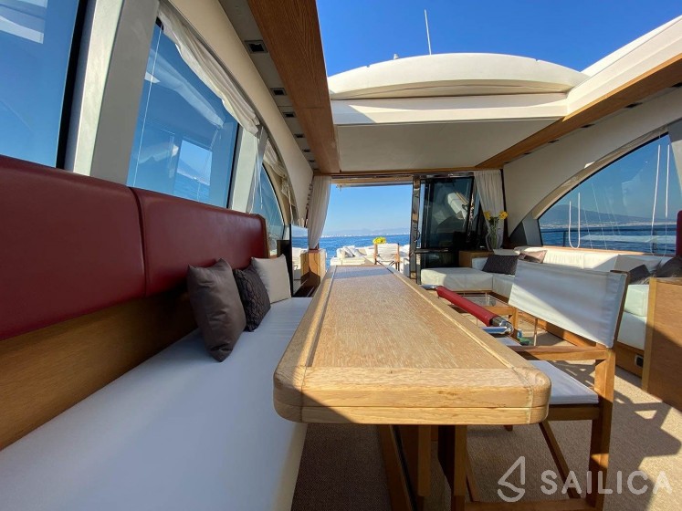 Aicon 62 SL - Yacht Charter Sailica