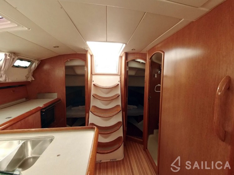 Sun Odyssey 43 DS - Yacht Charter Sailica