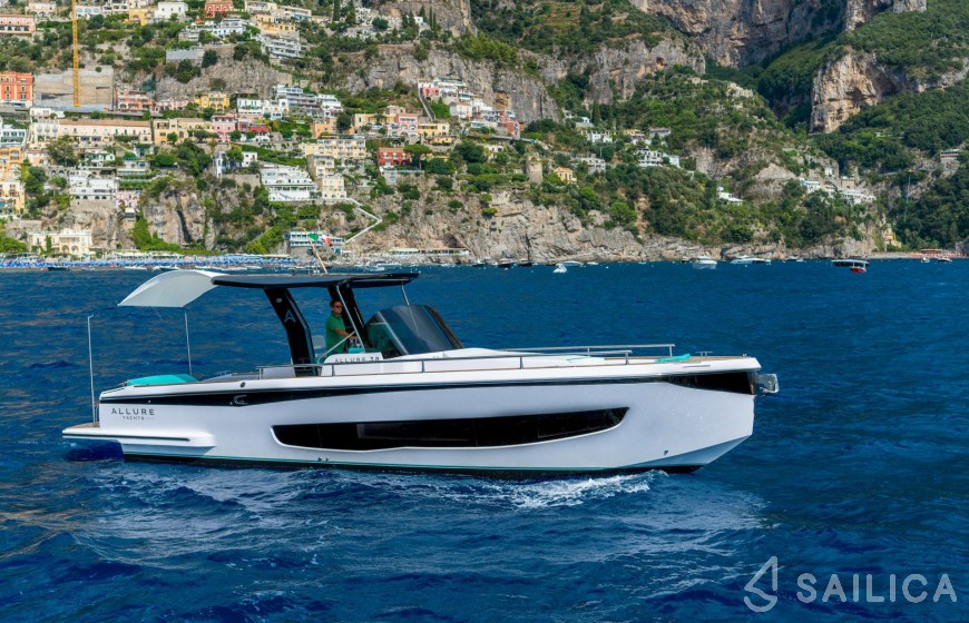 Allure 38 - Yacht Charter Sailica