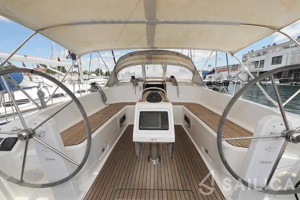 Bavaria 46 Cruiser - Yacht Charter Sailica