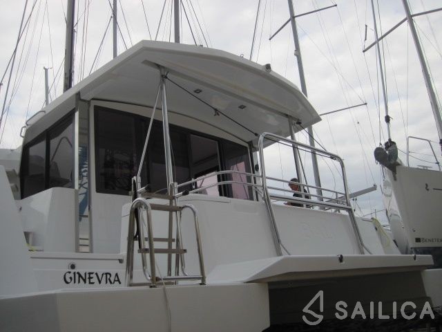 Bali 4.1 - Yacht Charter Sailica