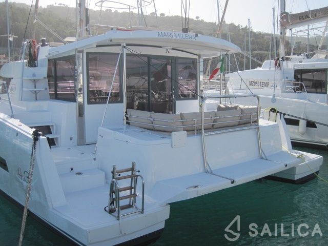 Bali 4.3 - Yacht Charter Sailica